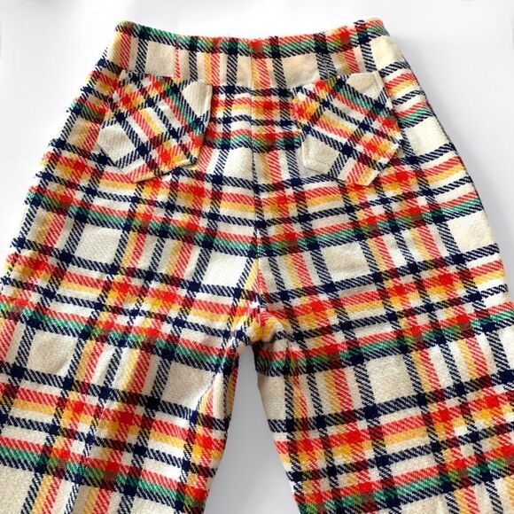 Vintage 1970’s Hi Waisted Plaid Bellbottom Pants - Picture 4 of 9